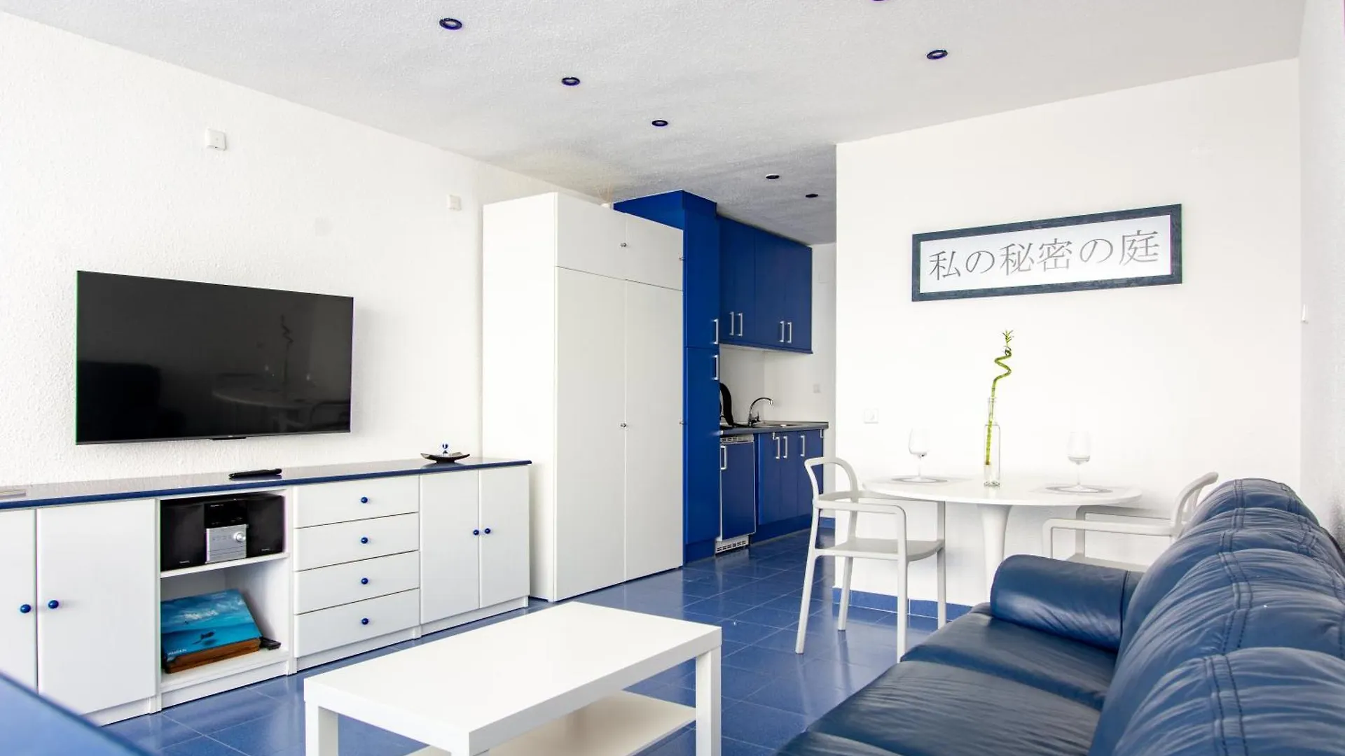 El Jardin Secreto Apartment Sitio de Calahonda Spain
